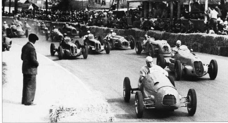 Старт Гран-при По 1948 года, самой первой гонки Ф1