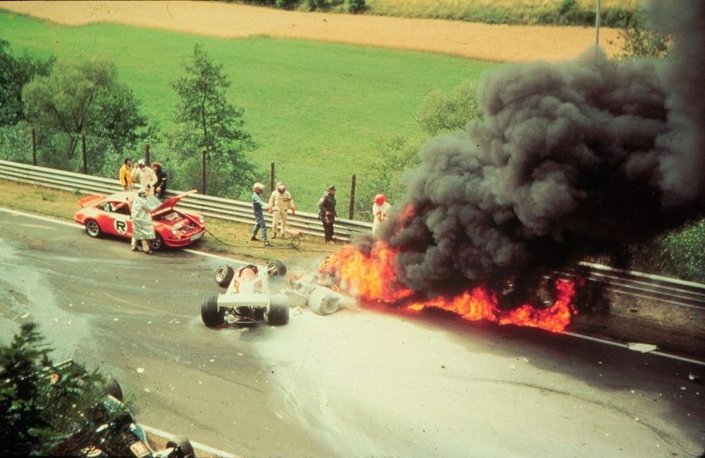 Авария Ники Лауды на Нюрбургринге в 1976 году
